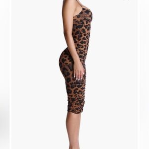 naked wardrobe Leopard Print Midi Dress sz small